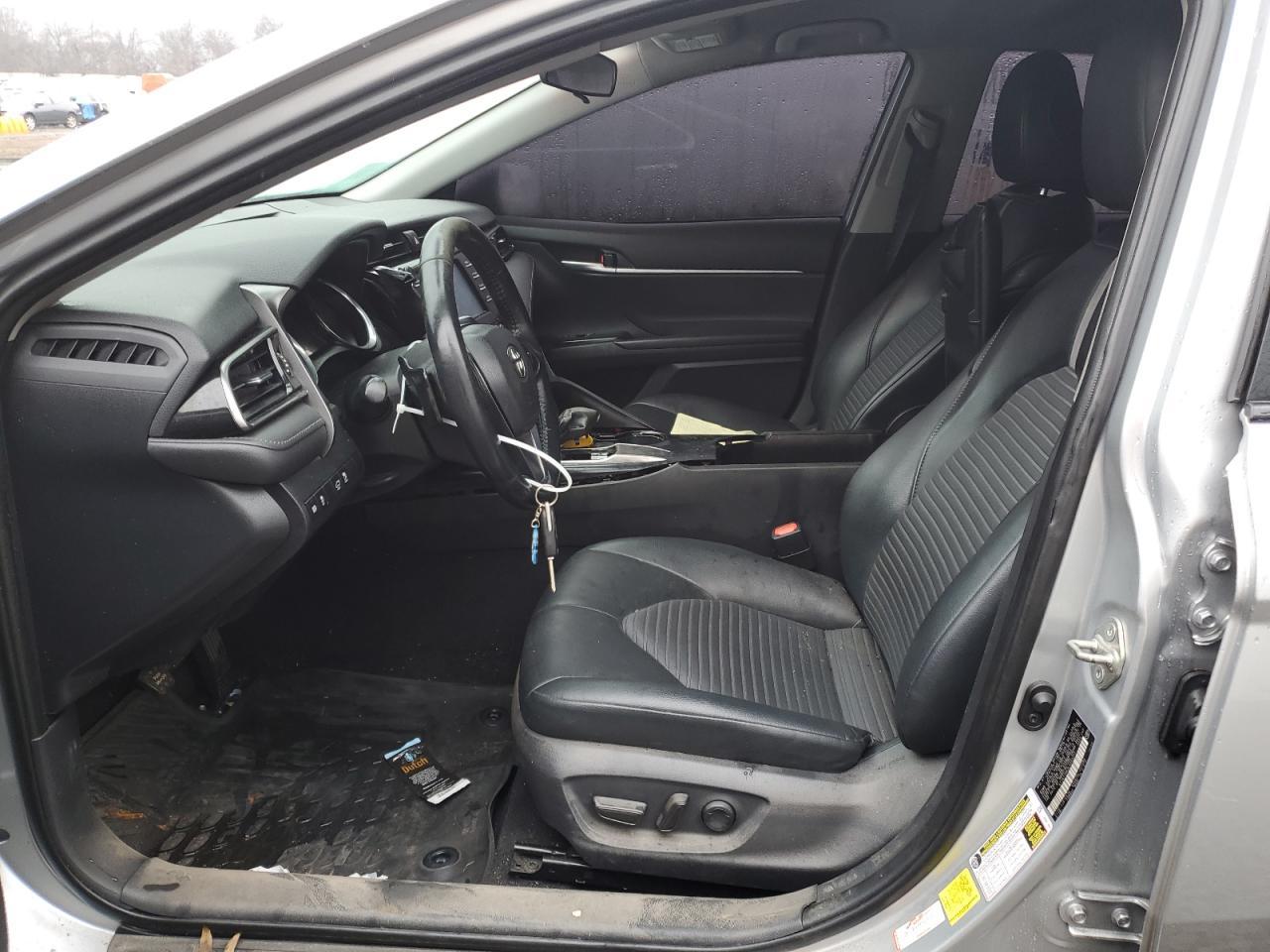 2020 TOYOTA CAMRY SE - Image 7