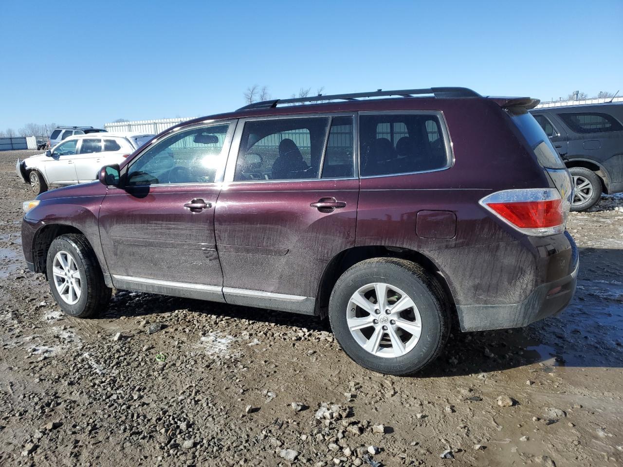 2011 TOYOTA HIGHLANDER - Фото 2