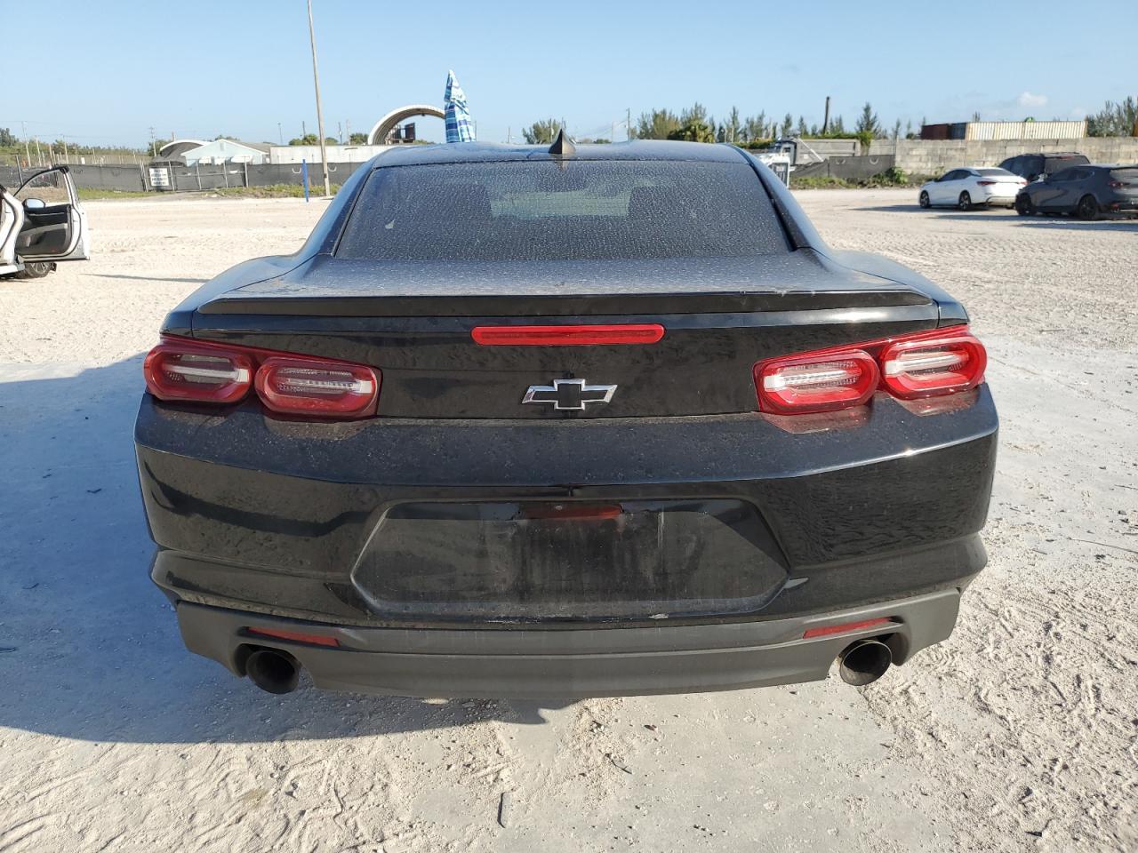 2019 CHEVROLET CAMARO LS - Фото 6