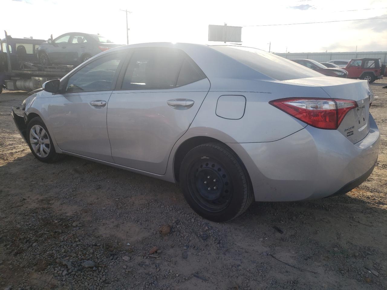 2015 TOYOTA COROLLA L - Фото 2