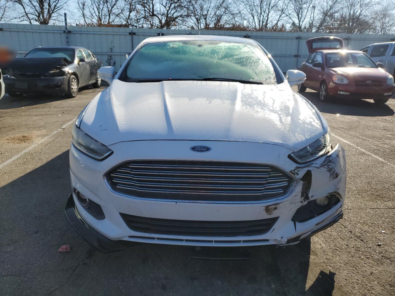 2014 FORD FUSION SE - Image 5