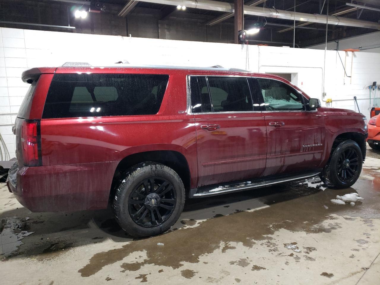 2016 CHEVROLET SUBURBAN K - Image 3