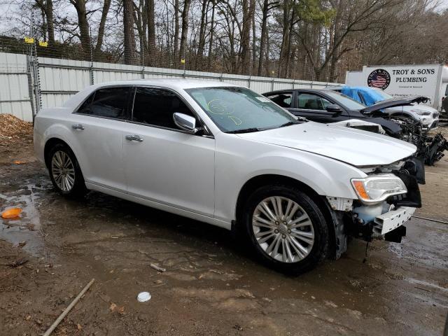 2014 Chrysler 300C - Image 4
