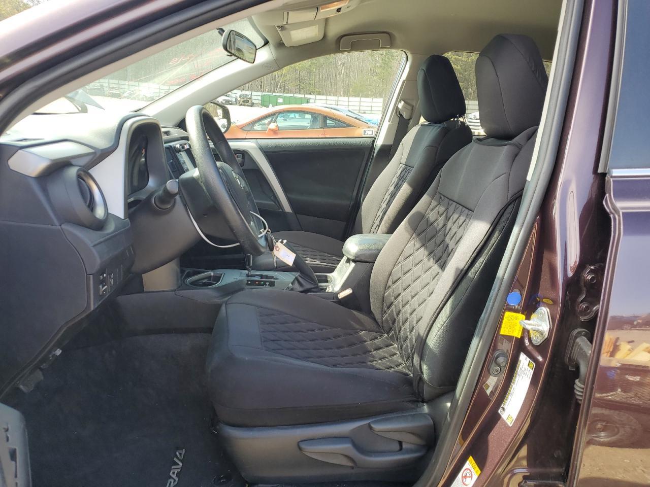 2016 TOYOTA RAV4 LE - Фото 7