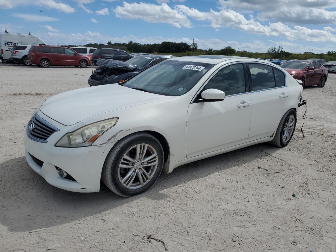 2011 INFINITI G37 BASE