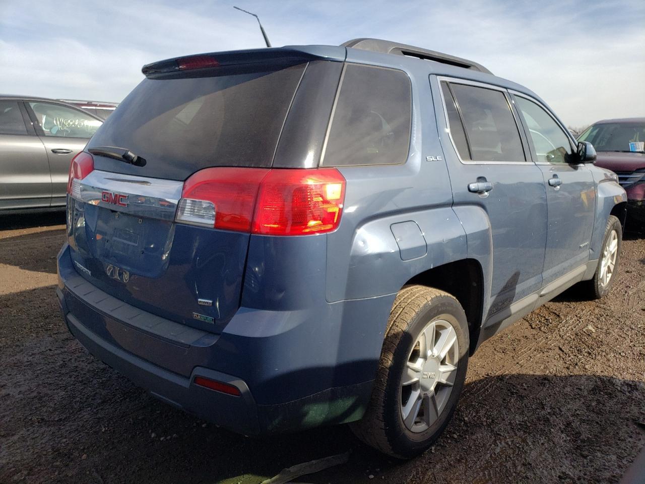 2012 GMC TERRAIN SL - Image 3