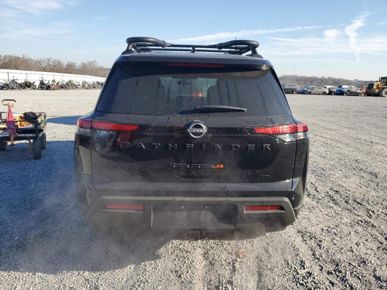 2023 NISSAN PATHFINDER - Фото 6