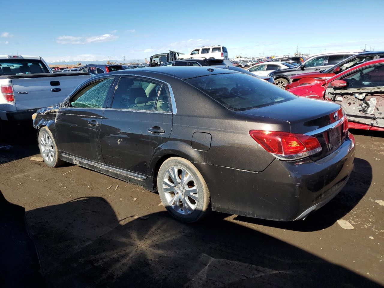 2011 TOYOTA AVALON BAS - Image 2