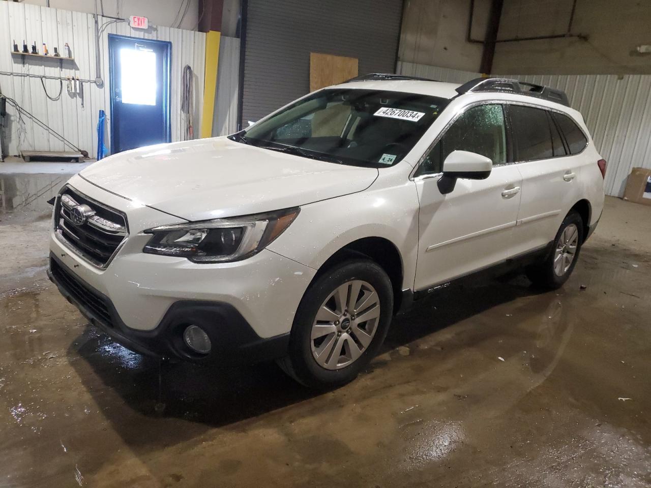 2019 SUBARU OUTBACK 2. car image