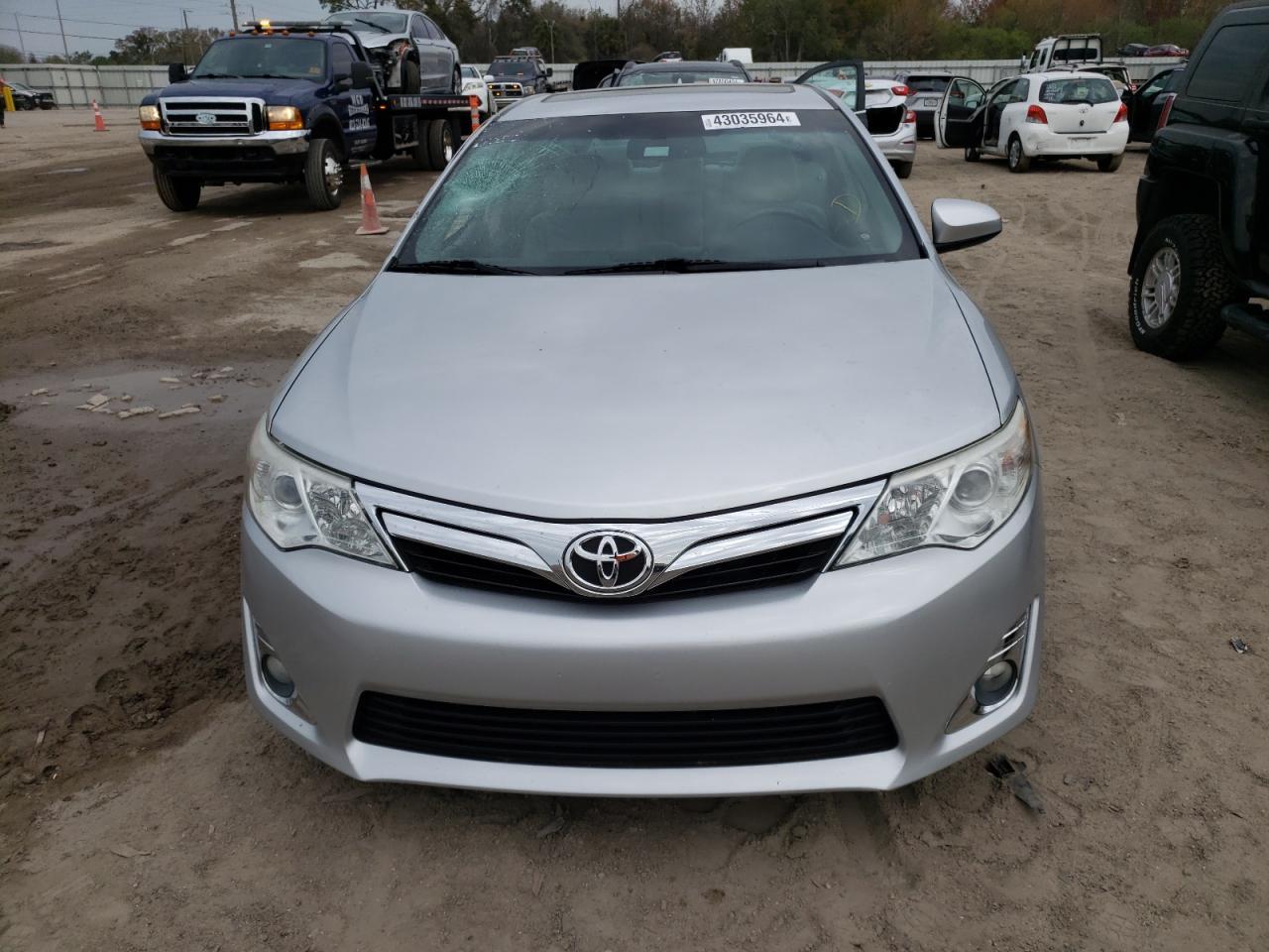 2012 TOYOTA CAMRY SE - Image 5