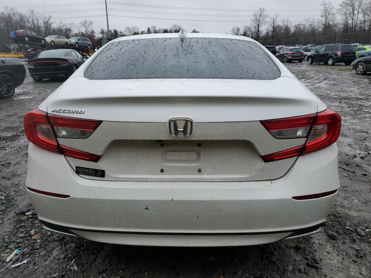 2018 HONDA ACCORD LX - Фото 6