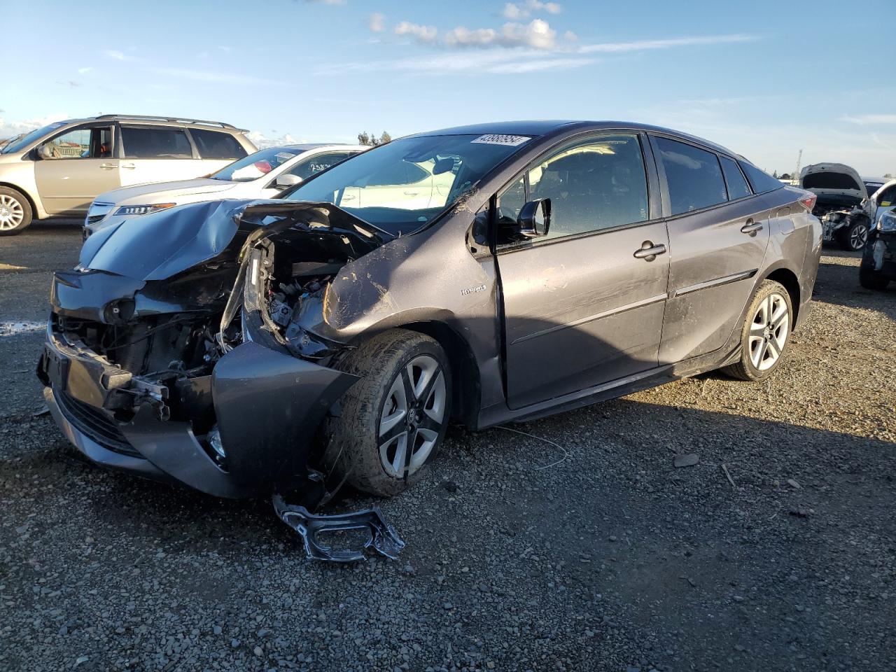 2018 TOYOTA PRIUS car image