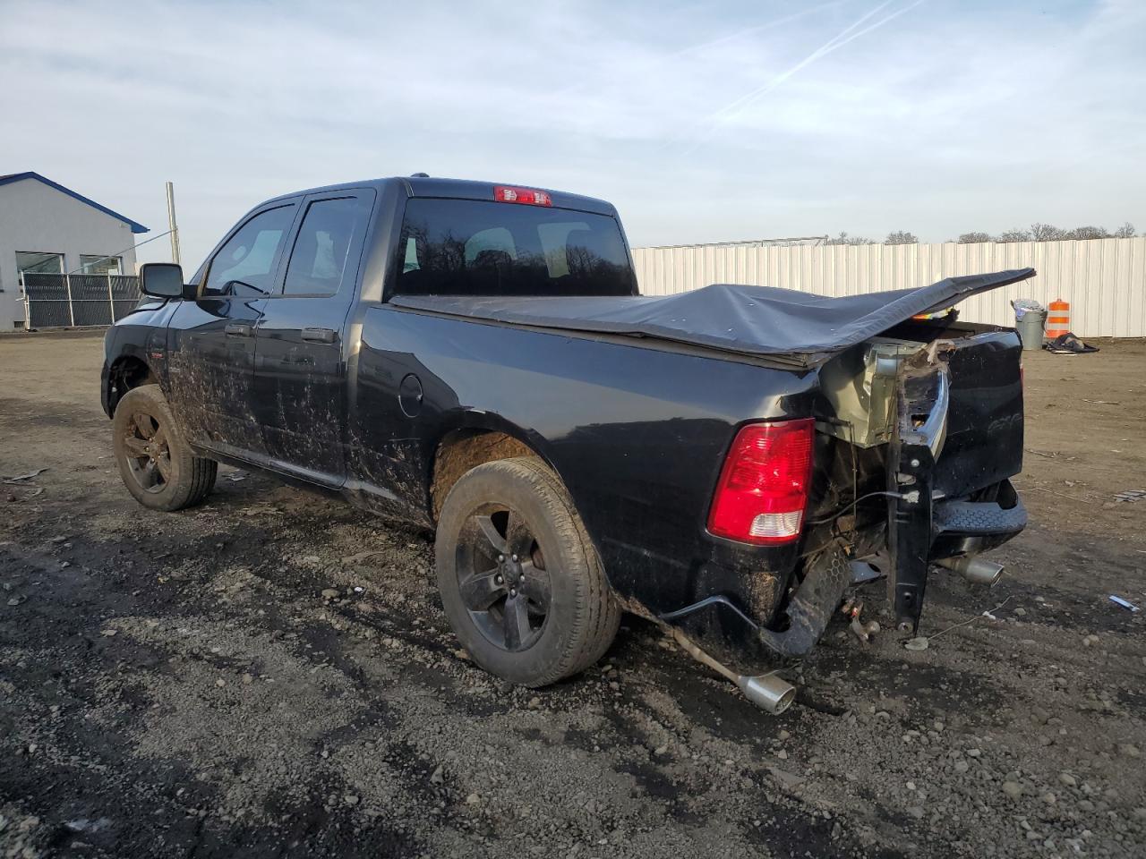 2019 RAM 1500 CLASS - Image 2