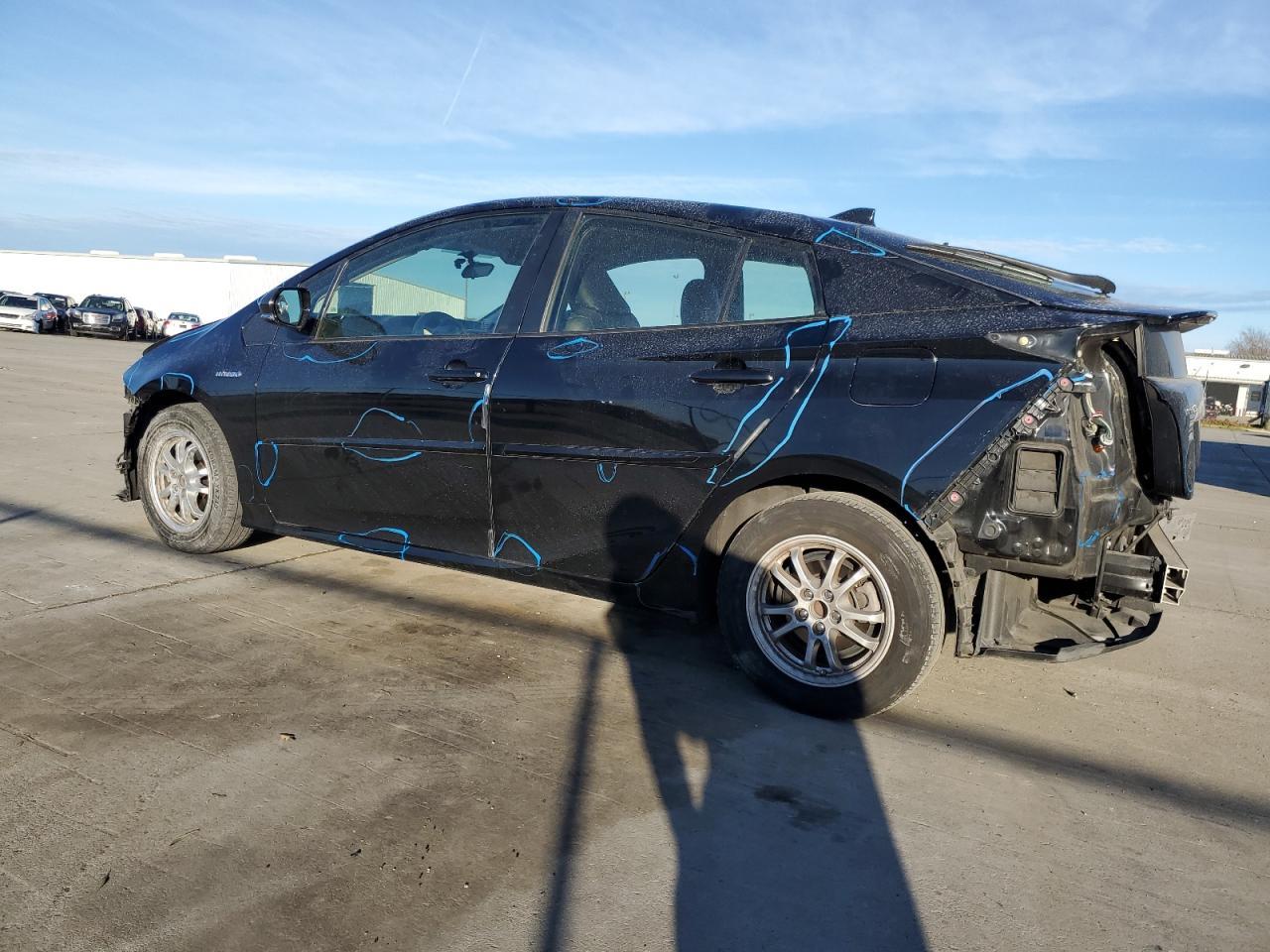 2016 TOYOTA PRIUS - Фото 2