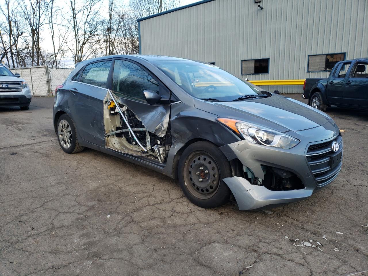 2016 HYUNDAI ELANTRA GT - Фото 4