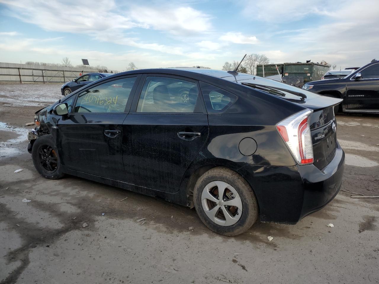 2013 TOYOTA PRIUS - Фото 2