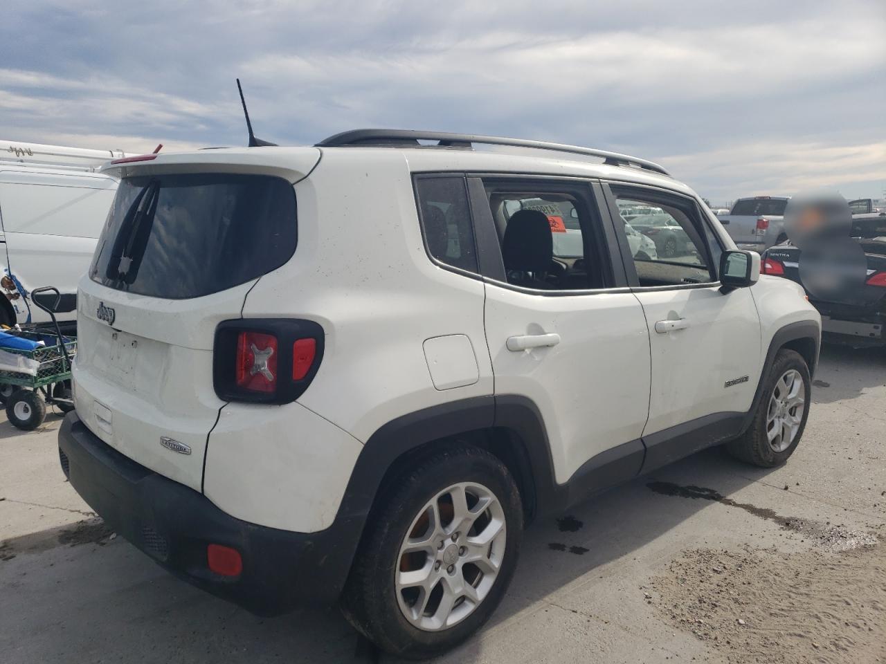 2018 JEEP RENEGADE L - Фото 3