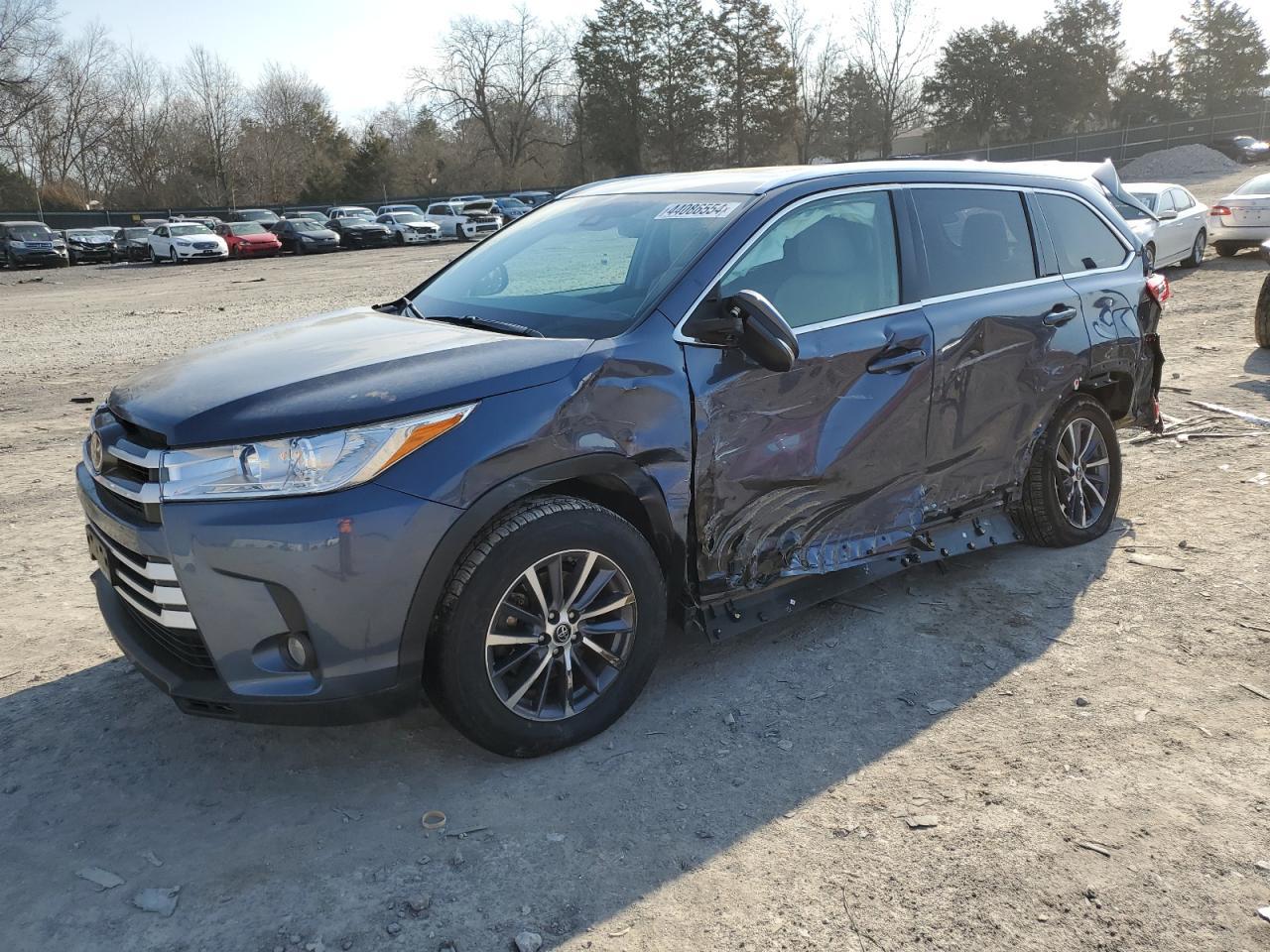 2019 TOYOTA HIGHLANDER