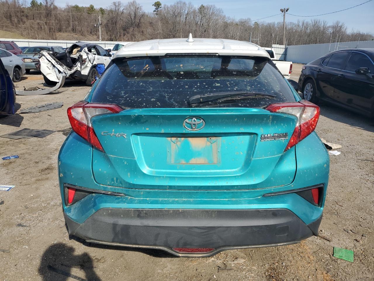2018 TOYOTA C-HR XLE - Image 6