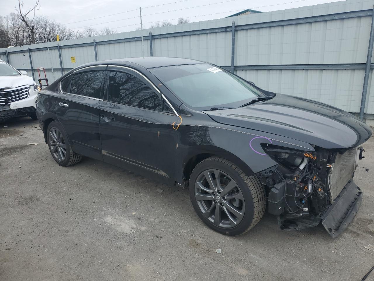 2018 NISSAN ALTIMA 2.5 - Фото 4