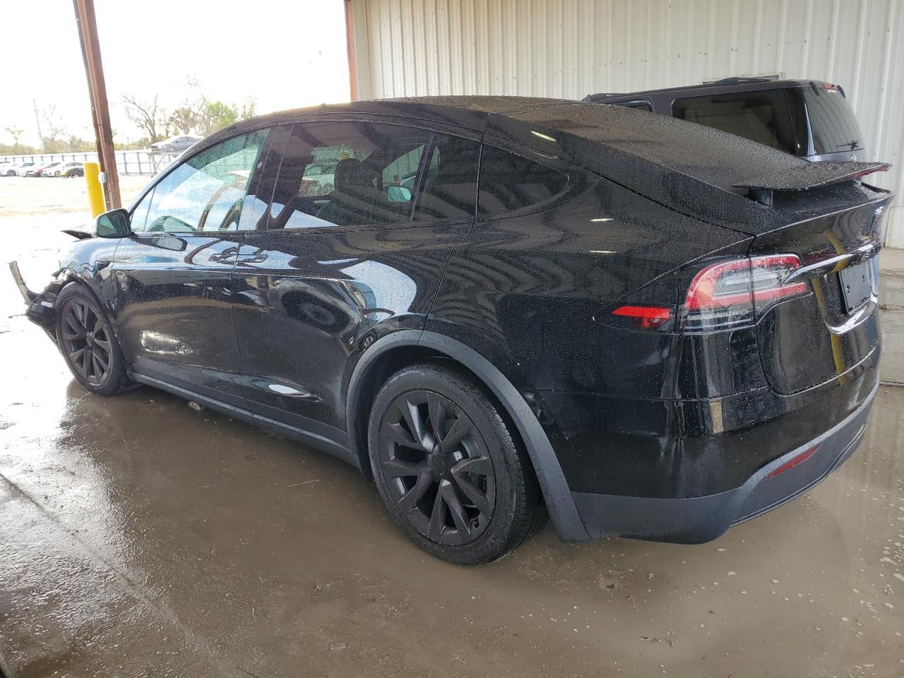 2023 TESLA MODEL X - Image 2