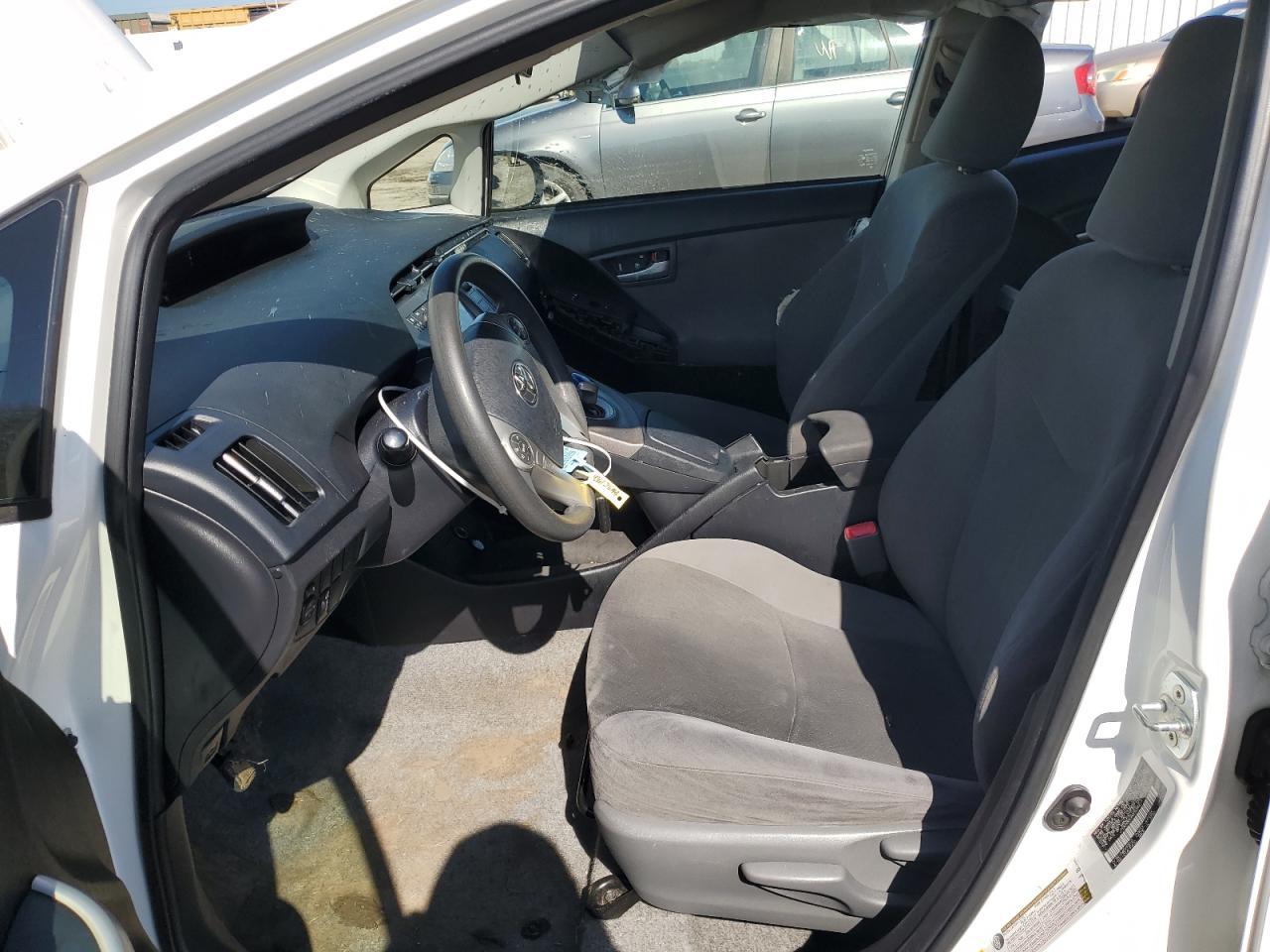 2013 TOYOTA PRIUS - Image 7