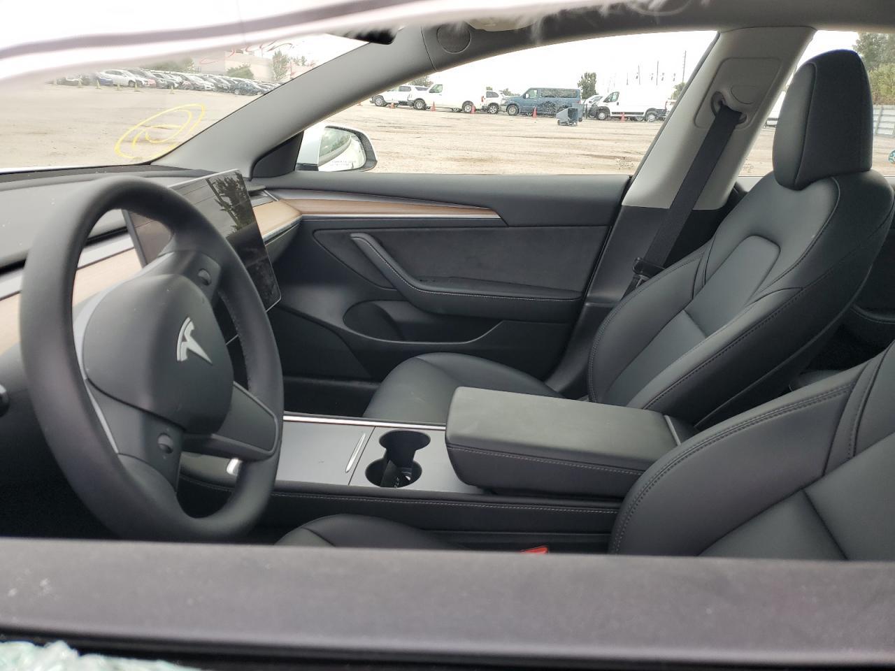 2023 TESLA MODEL 3 - Image 7