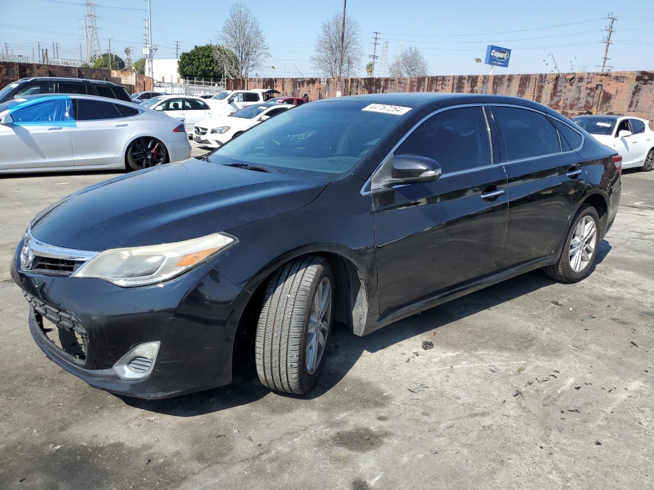 2015 TOYOTA AVALON XLE