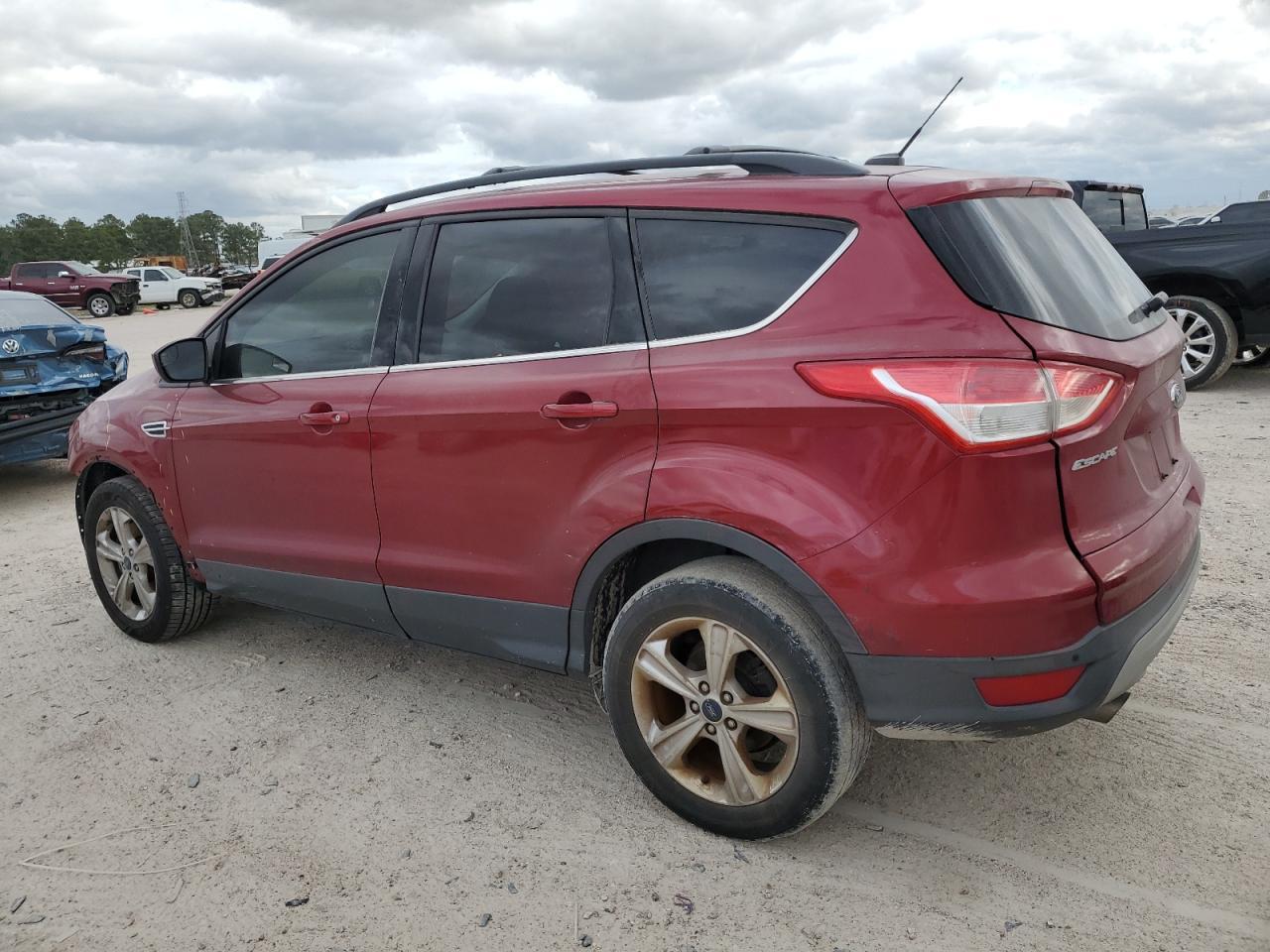 2015 FORD ESCAPE SE - Image 2
