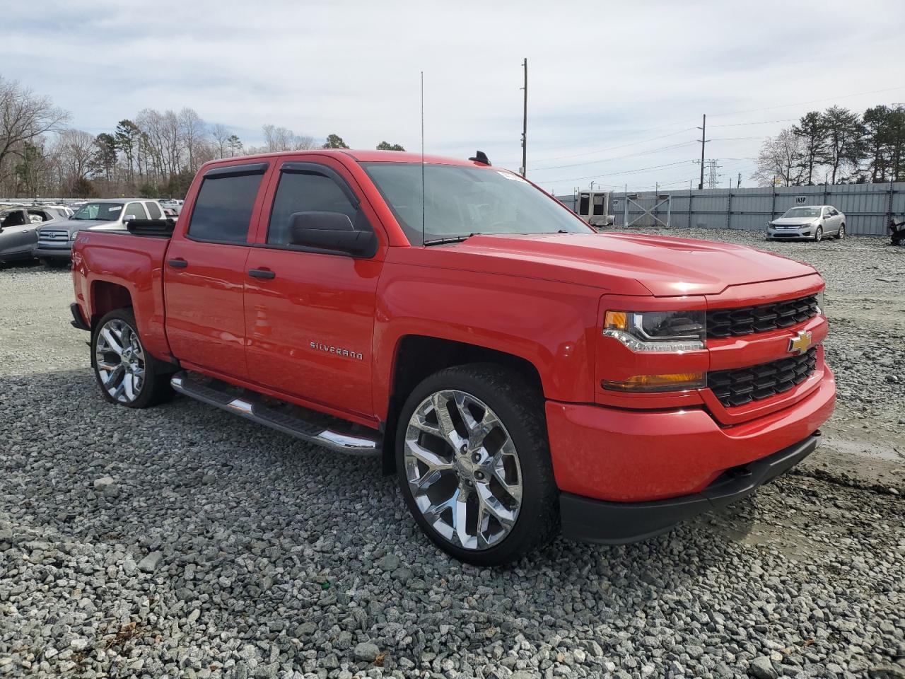 2018 CHEVROLET SILVERADO - Image 4