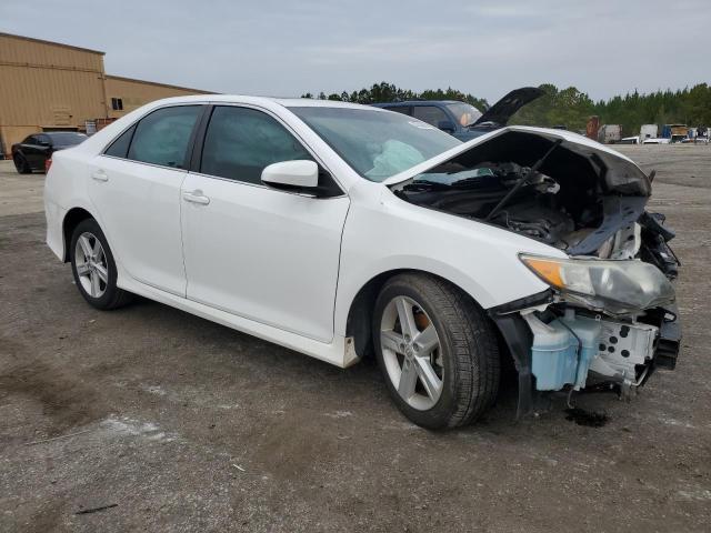 2014 Toyota Camry L - Image 4