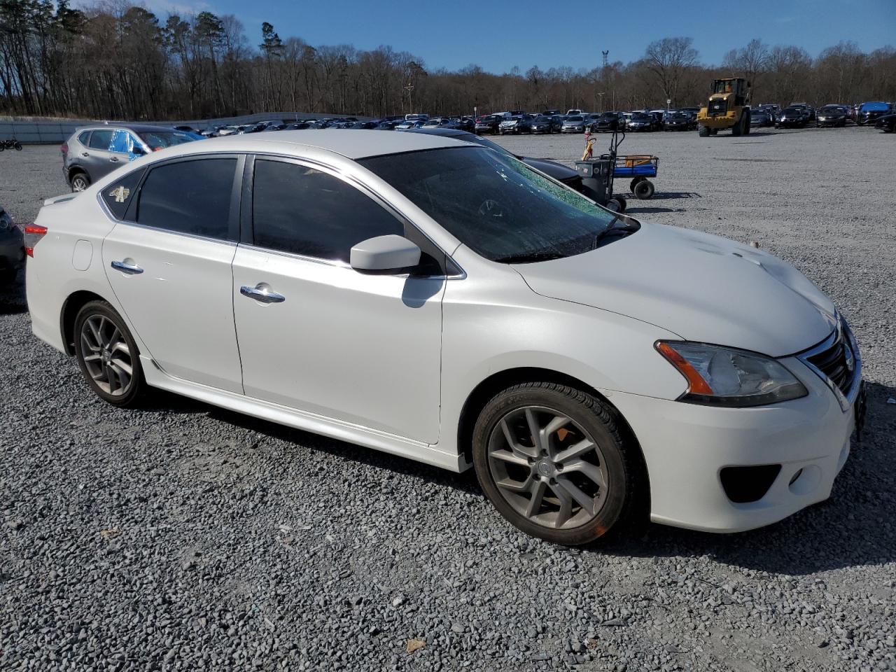 2013 NISSAN SENTRA S - Фото 4