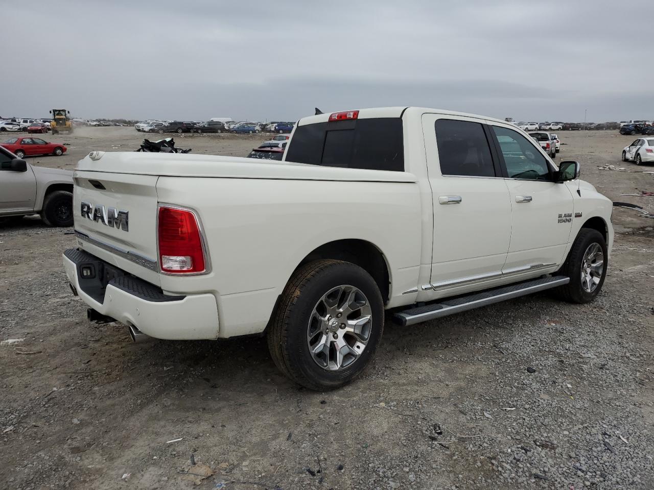 2017 RAM 1500 LONGH - Image 3
