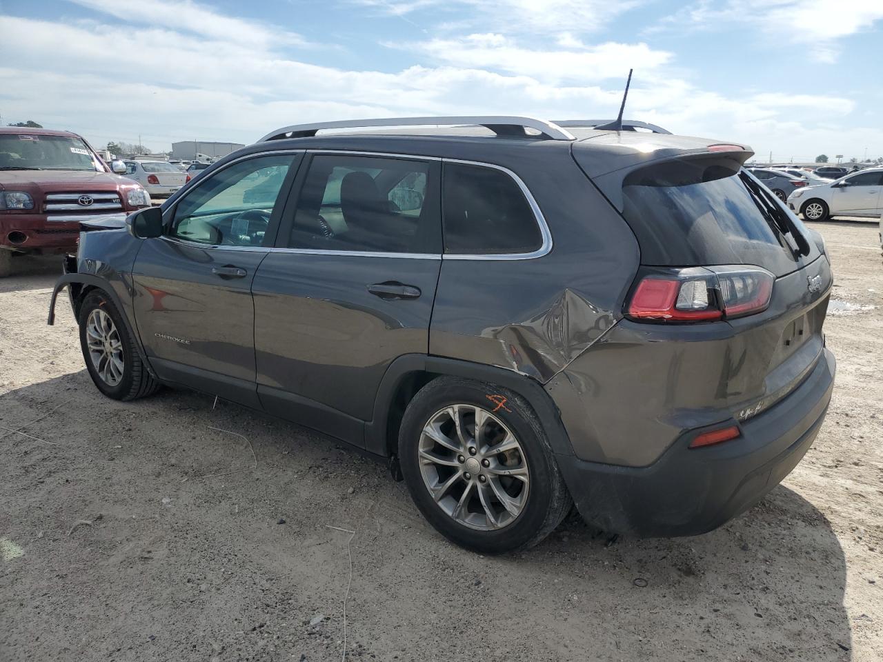 2019 JEEP CHEROKEE L - Image 2