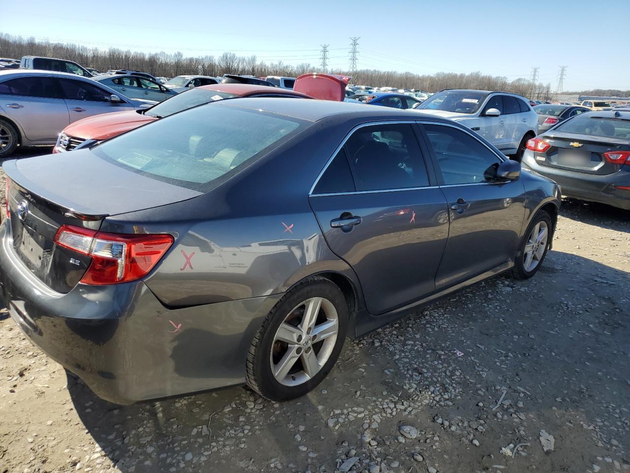 2014 TOYOTA CAMRY L - Фото 3