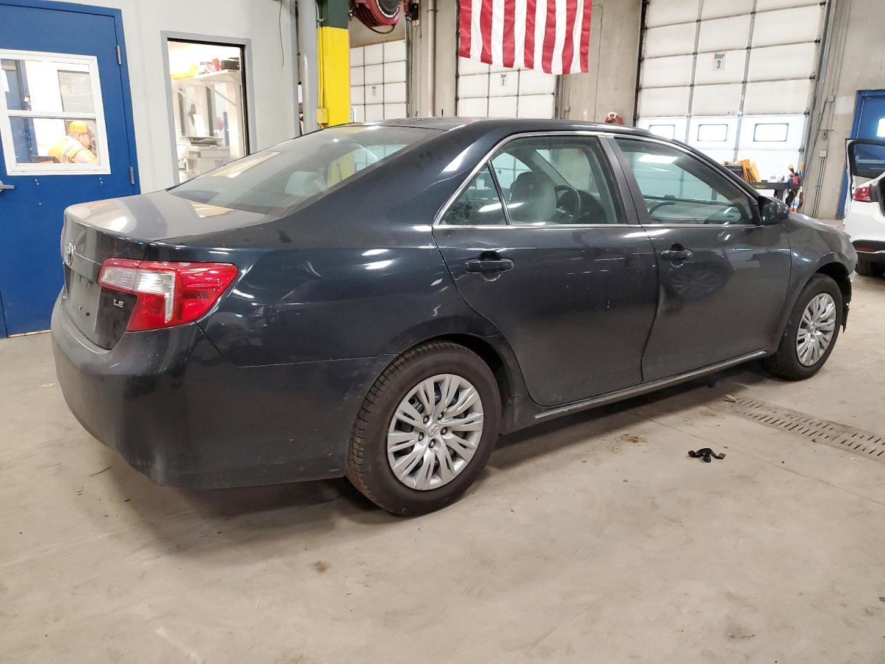 2013 TOYOTA CAMRY L - Image 3