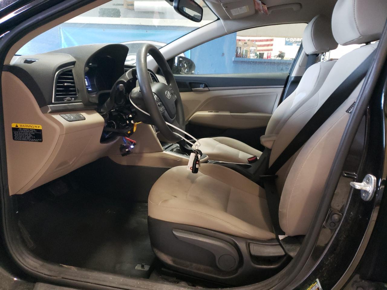 2018 HYUNDAI ELANTRA SE - Image 7