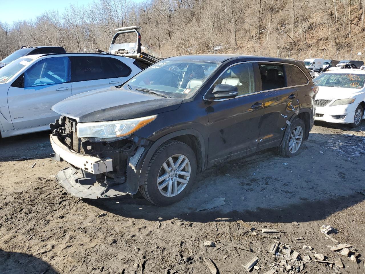 2015 TOYOTA HIGHLANDER