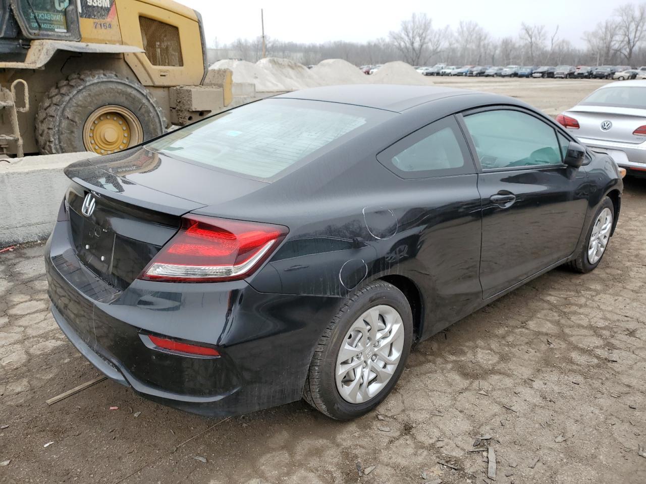 2015 HONDA CIVIC LX - Фото 3