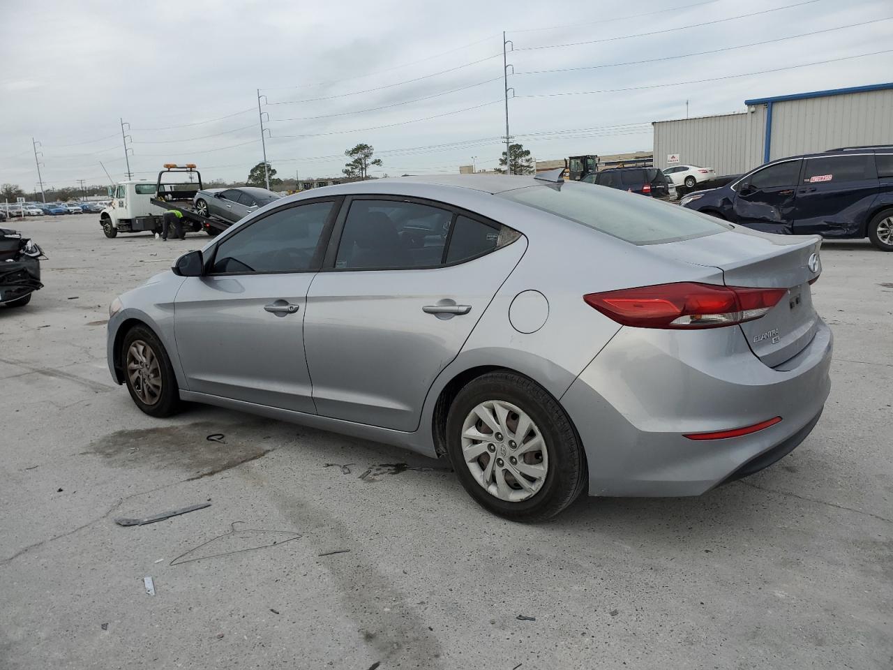 2017 HYUNDAI ELANTRA SE - Image 2
