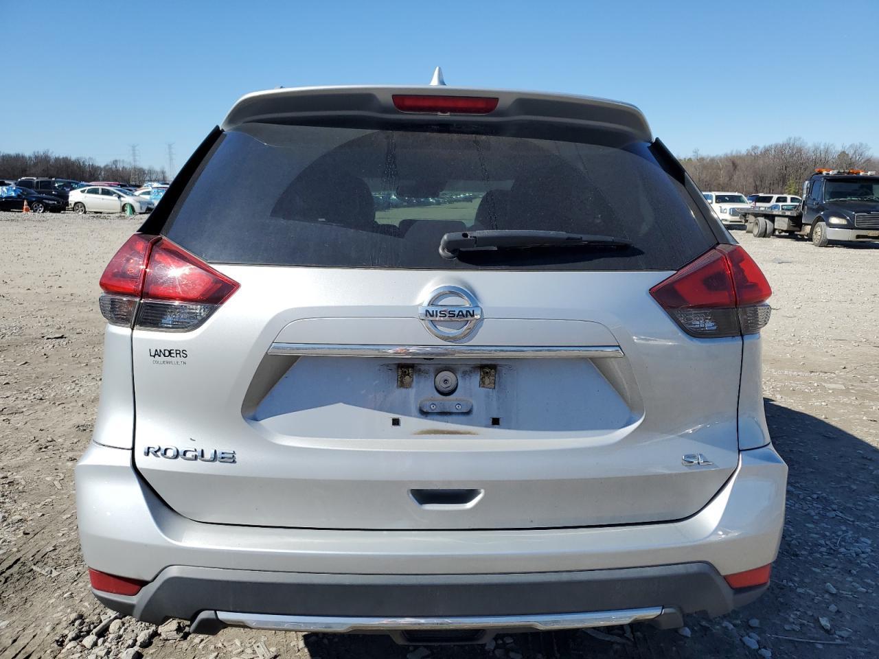 2018 NISSAN ROGUE S - Image 6