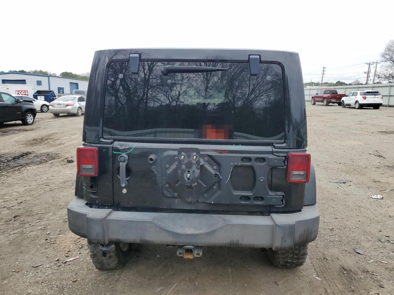 2012 JEEP WRANGLER U - Image 6