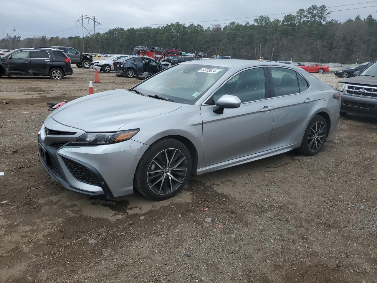 2021 TOYOTA CAMRY SE car image