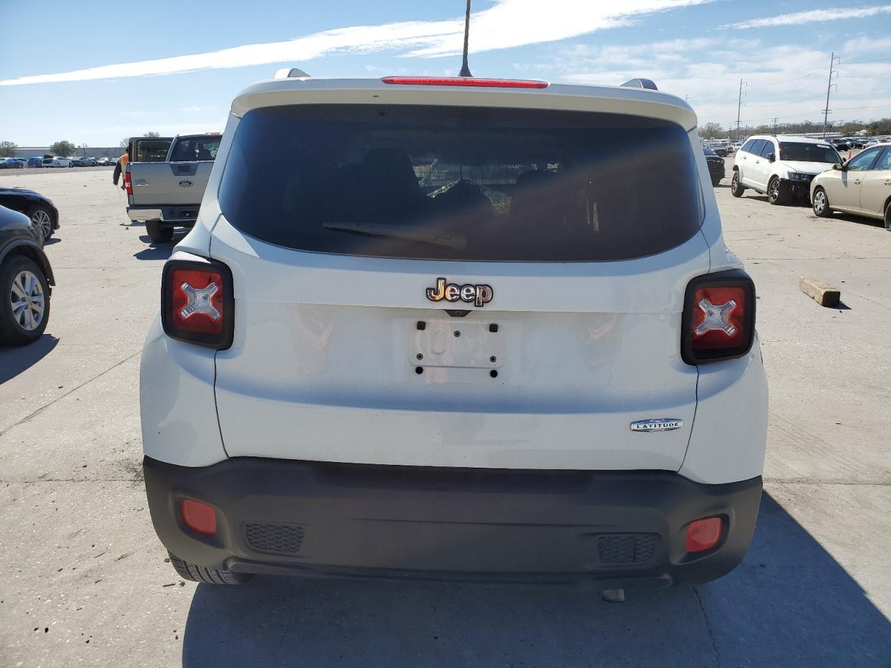 2017 JEEP RENEGADE L - Фото 6