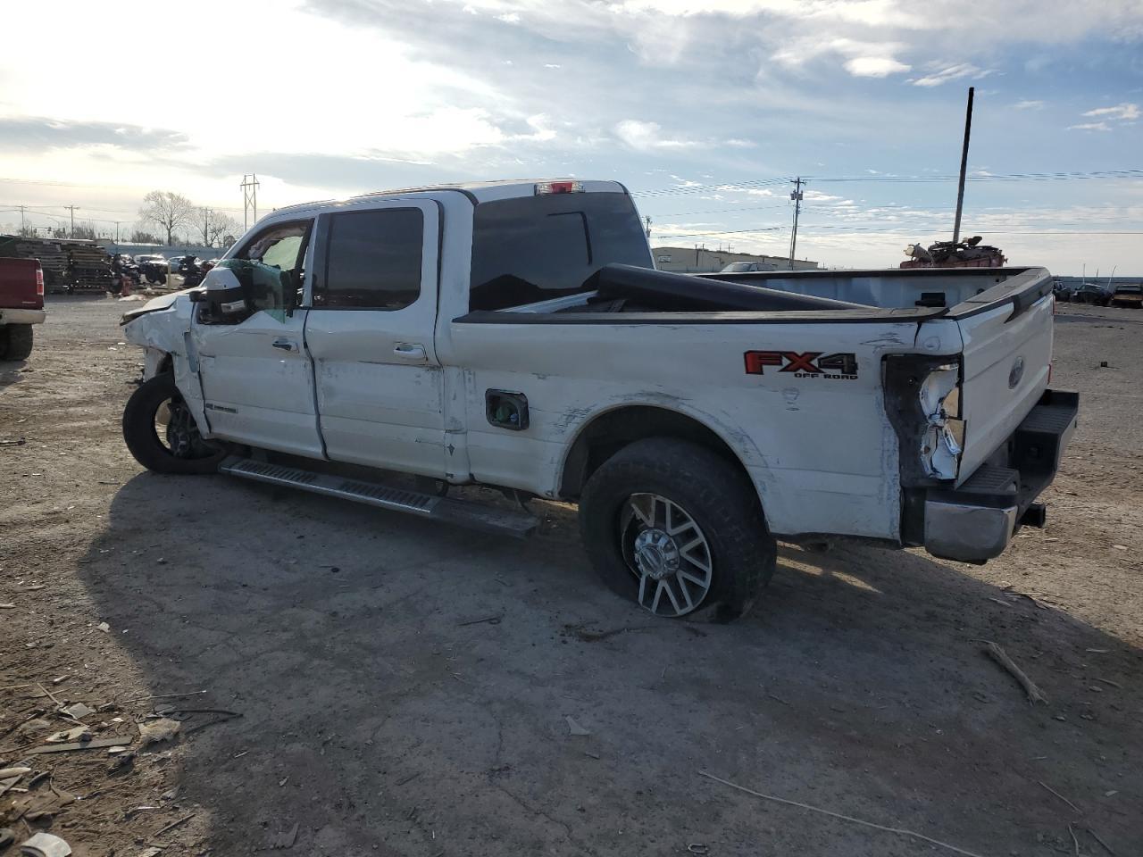 2017 FORD F250 SUPER - Image 2