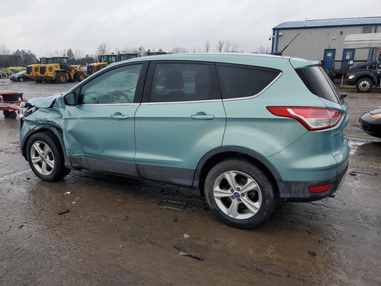 2013 FORD ESCAPE SE - Image 2