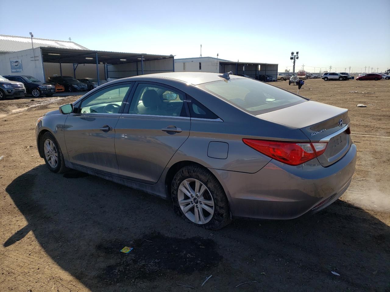 2013 HYUNDAI SONATA GLS - Фото 2