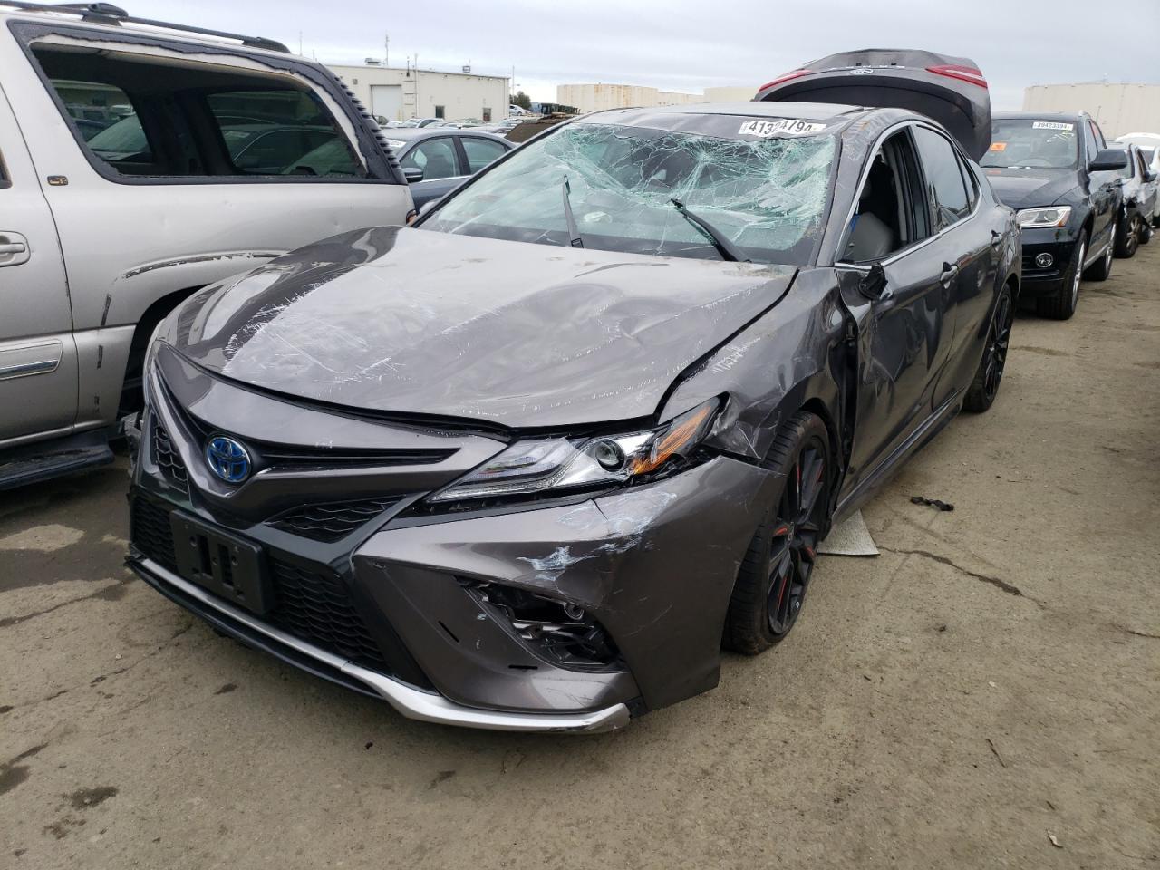 2022 TOYOTA CAMRY XSE