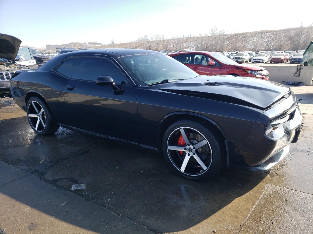 2013 DODGE CHALLENGER - Image 4