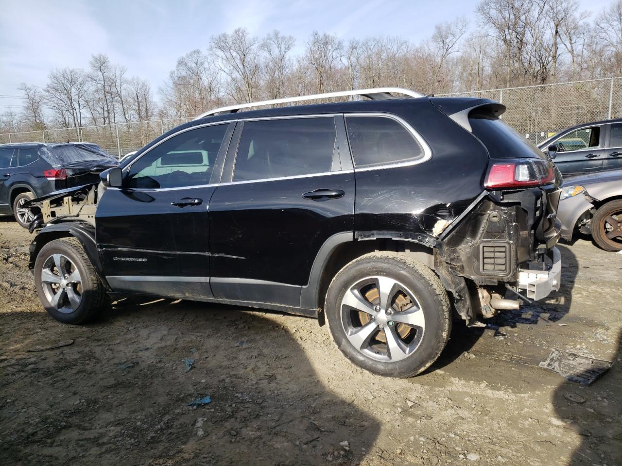 2019 JEEP CHEROKEE L - Image 2